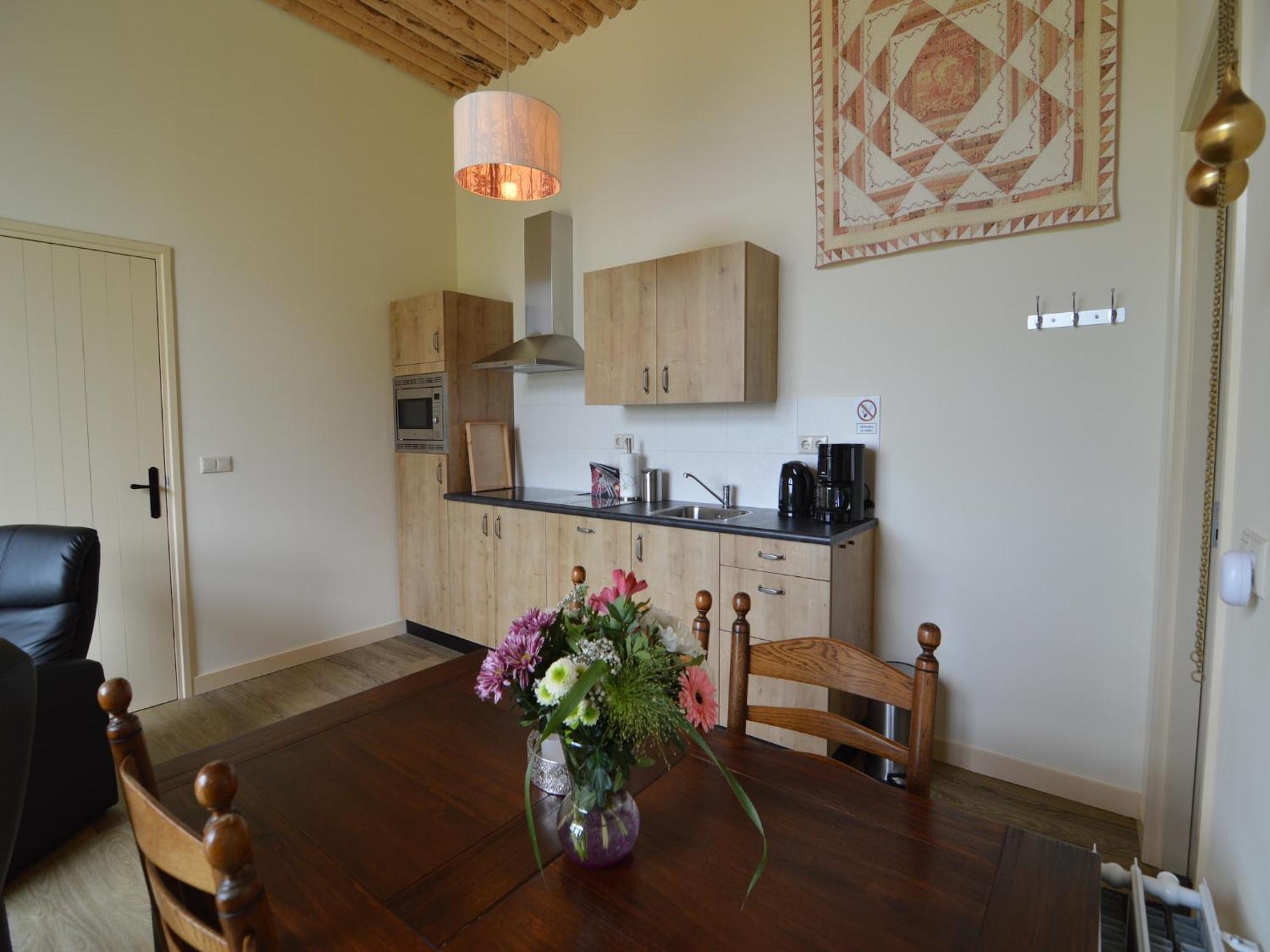 Quaint Farmhouse In Geesteren With Meadow View Extérieur photo